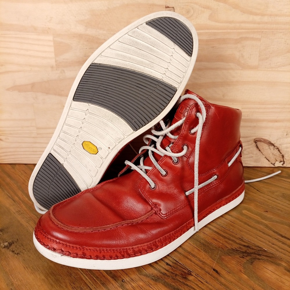 UGG Reefton Red Leather High Top Sneaker Mens 11 Moc Toe Vibram 1004085